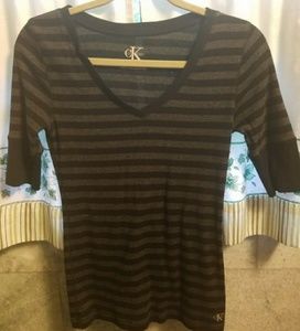 Calvin Klein Casual and Simple Tee Never Worn!